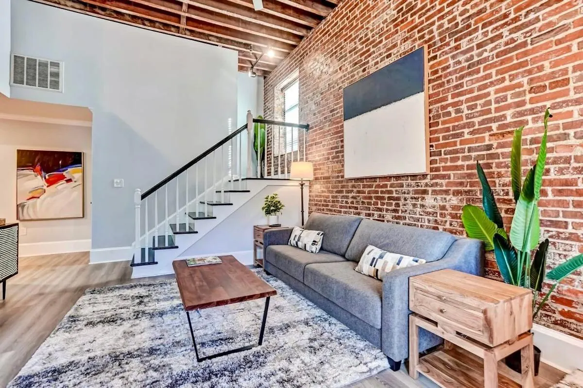 West End Loft - Downtown 5 Min Walk To River St Savannah 0*,  United States